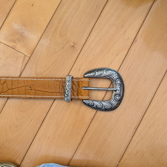 Accessories - Tan Belt with Silver Buckle